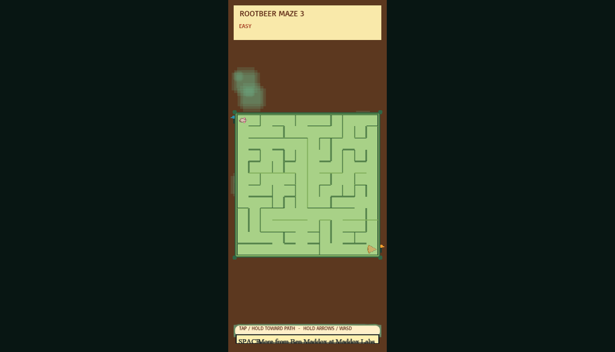 Generated garden maze with a mouse and cheese goal